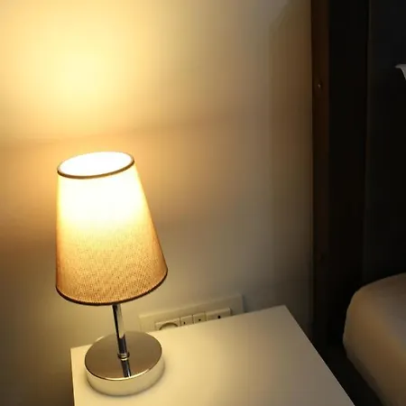 Luxury Center - Railways Station Bucharest