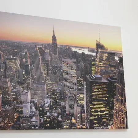 Luxury Center - Railways Station Apartment Bucharest