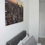Apartamento Luxury Center - Railways Station